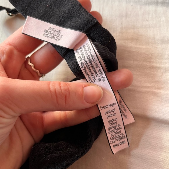 VS Dream Push Up Bra - Picture 3 of 4